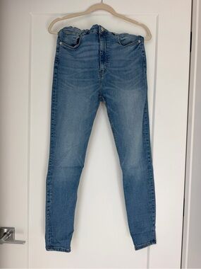 Zara Skinny Jeans in Light Blue Wash